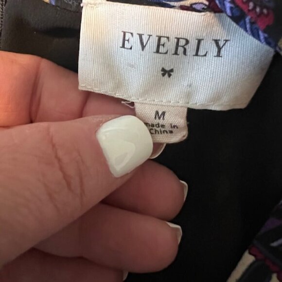 Everly Multi Color Floral Long Sleeve Skater Dress size M - Picture 5 of 9